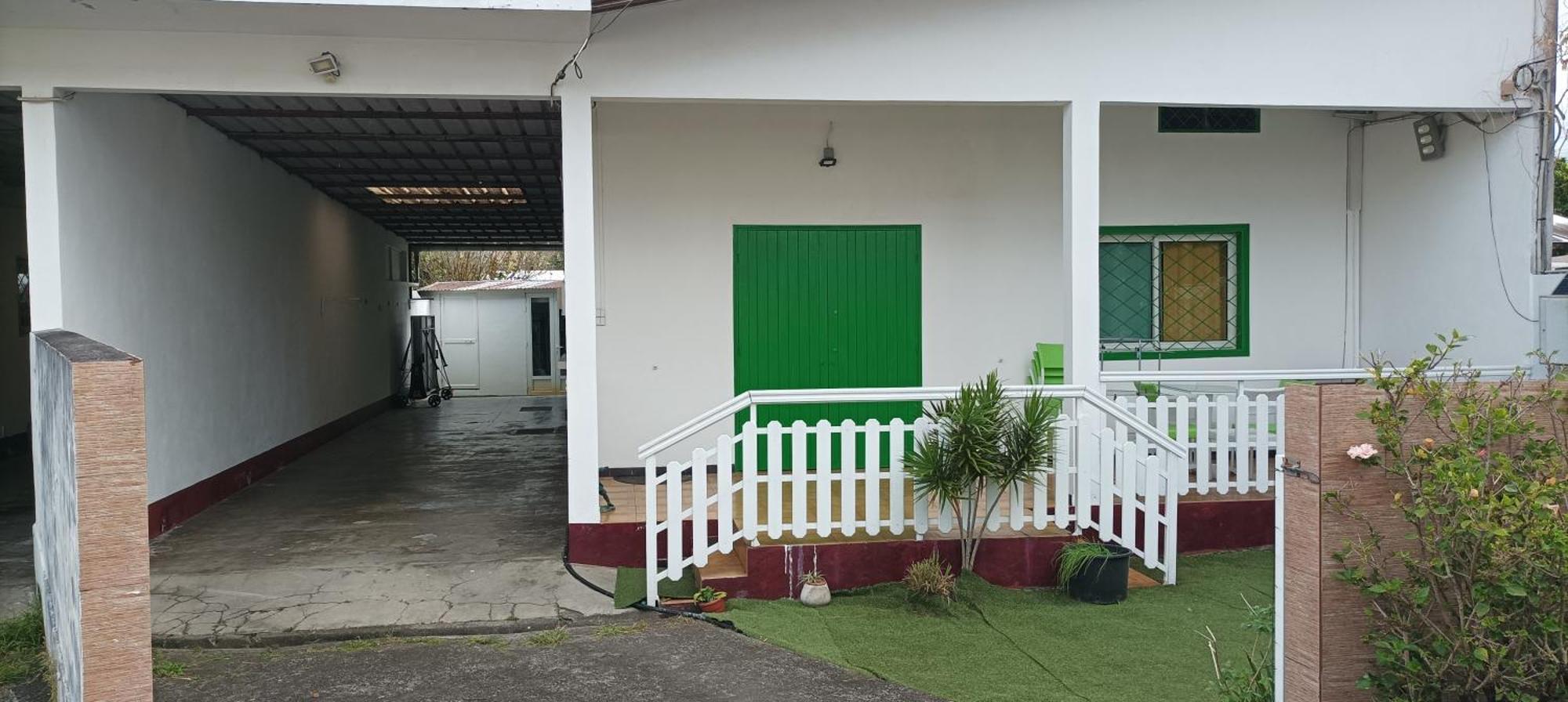 Villa Ou Appartement A Saint-Andre Reunion Екстериор снимка